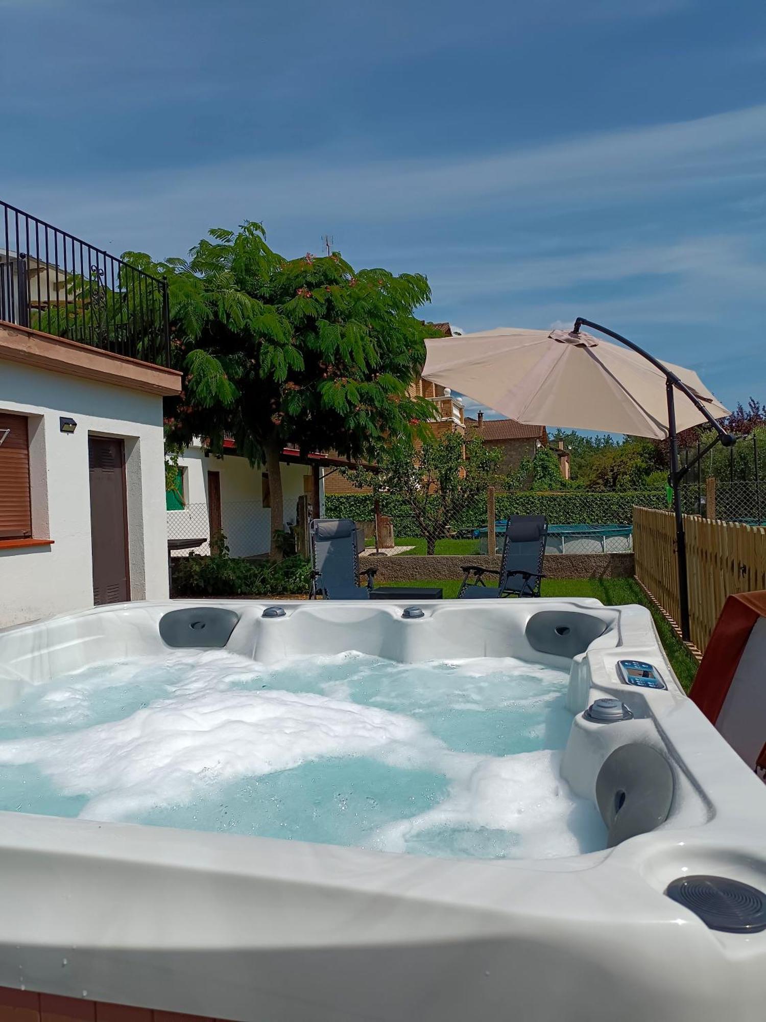 Apartamento Rural Casa Paco Con Jacuzzi Exterior Y Barbacoa Aínsa Екстериор снимка